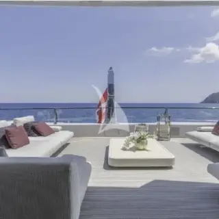 Upper deck - lounge