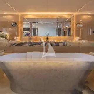 Master's tub