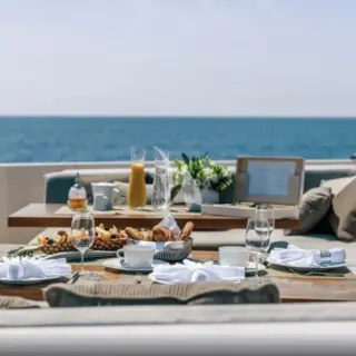 VERTIGE - Breakfast al fresco