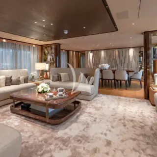 VERTIGE - Saloon