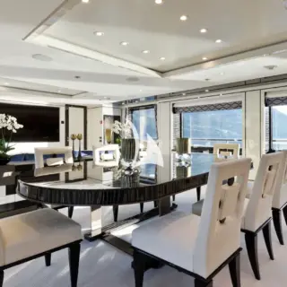 Main salon dining