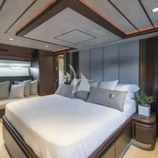 Master suite