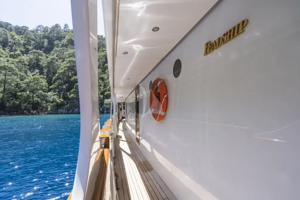 ALHAMBRA - Side ways