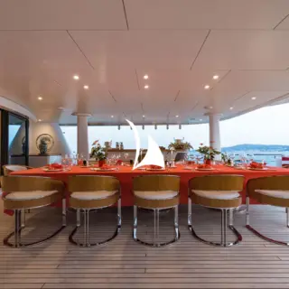 Bridge Deck Aft Dining