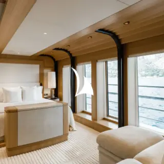 VIP Bridge Deck