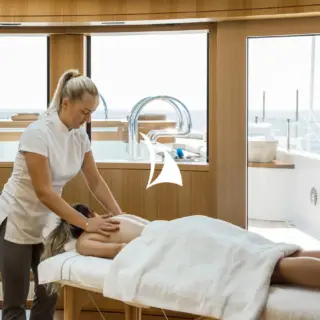 Sundeck Enclose Massage