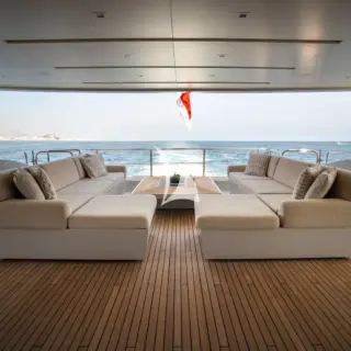 LAMMOUCHE - Main deck aft