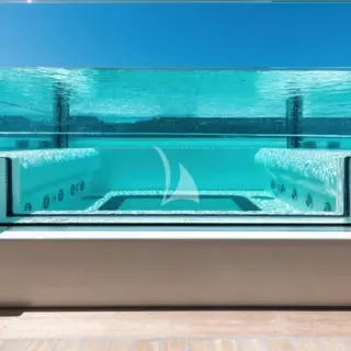 Main deck pool