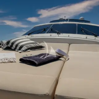 Bow details