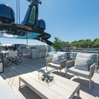 HP6 - Flybridge (2026)
