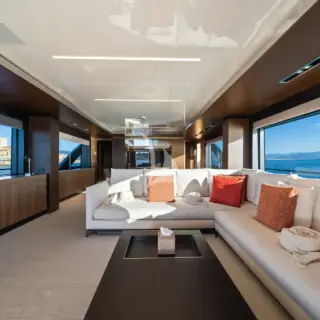 MAXIMUS - Main salon - 2024