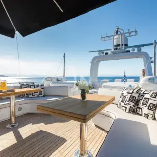 Sundeck