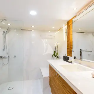 Master en-suite facilities