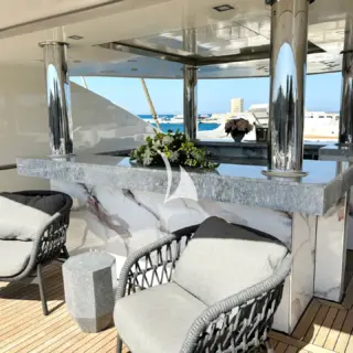 Sun Deck bar and seating