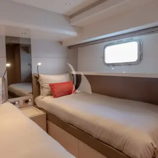 Twin cabin
