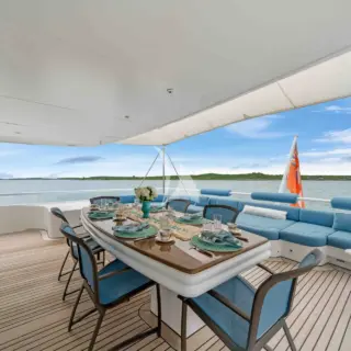 Bridge Deck Aft