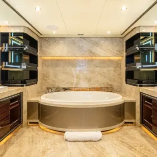 Master Full Ensuite