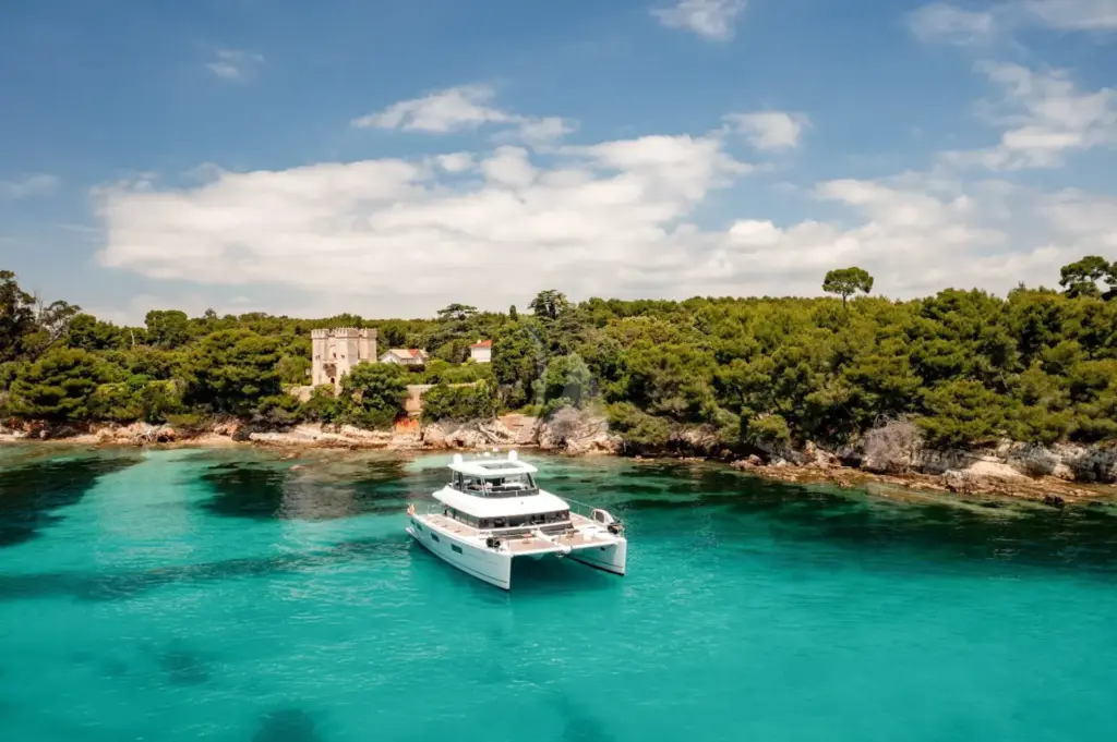 LA FREGATE - Image 2