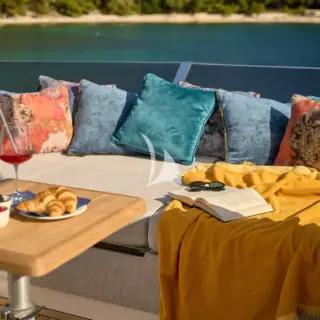 Hideaway - Image 9