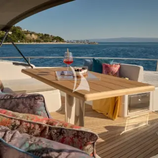 Hideaway - Image 10