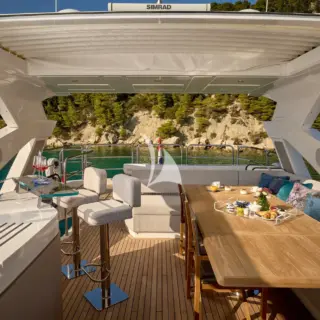 Hideaway - Image 7