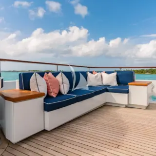 Bridge deck aft