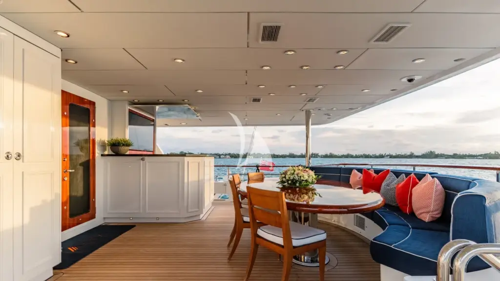 ALTA - Main deck aft 