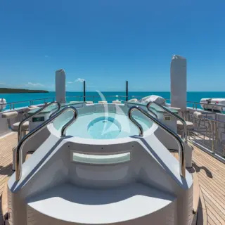 JACUZZI