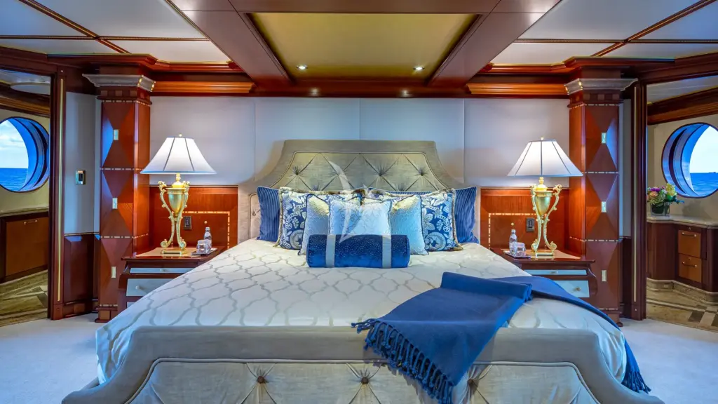 STARSHIP 185' - ON DECK MASTER STATEROOM