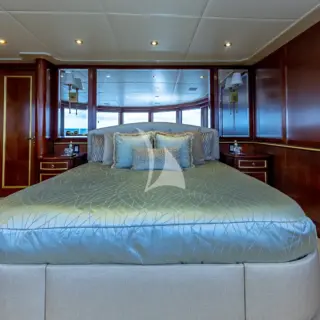 VIP STATEROOM
