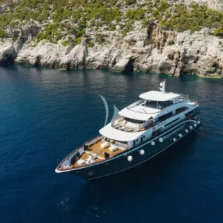 LADY ELEGANZA - Image 15