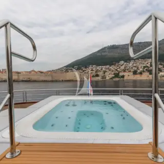 LADY ELEGANZA - Image 10