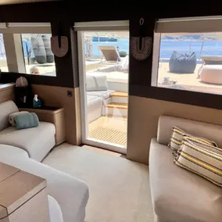 JUST MARIE 2 - Door to fore deck