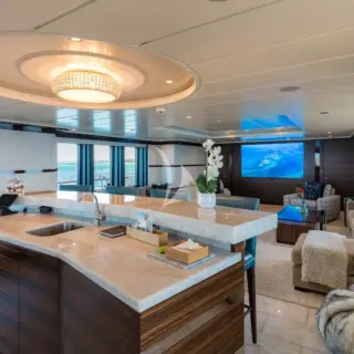 Skylounge bar