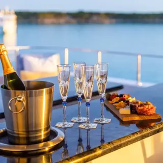 SUNDECK