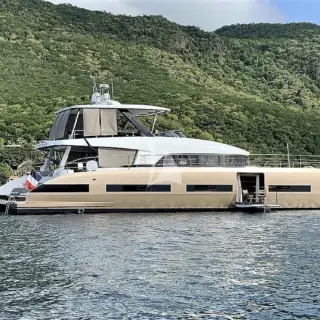 FW  at anchor