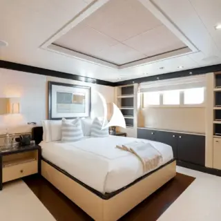 Lower deck double cabin starboard side