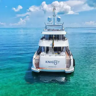KNIGHT - Image 14