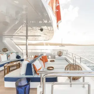 Main aft deck
