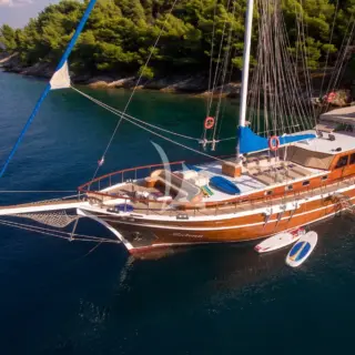 Malena - Image 1