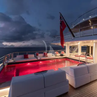 Aft deck pool