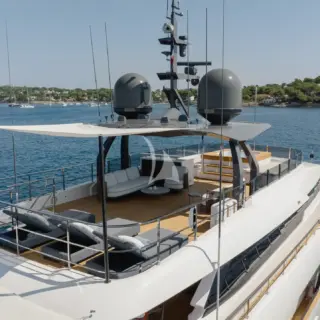 Sun deck