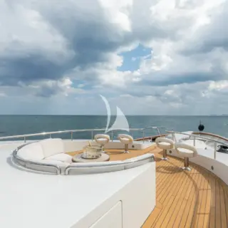 Foredeck / Bow