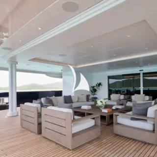 Main deck aft