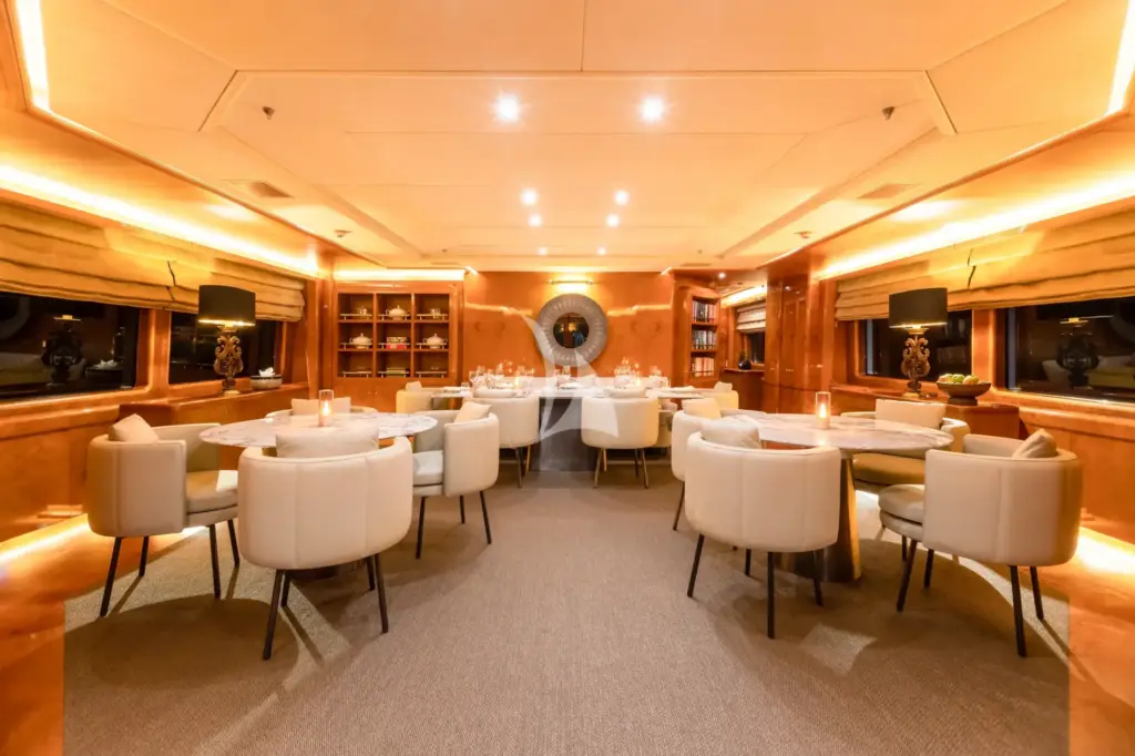 AQUA MARE - Main Deck Dining