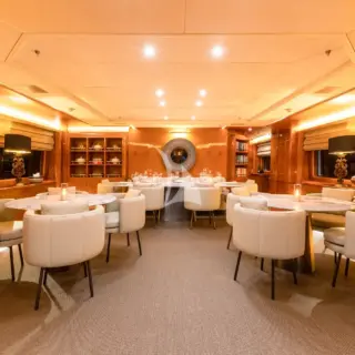 Main Deck Dining