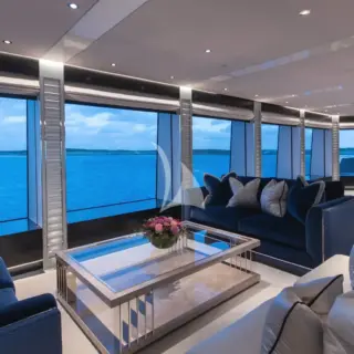 Bridge deck lounge