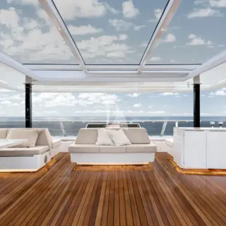 Flybridge