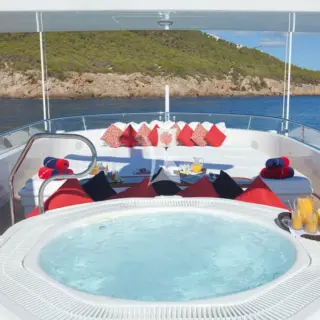 Jacuzzi