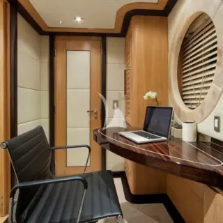 Master Stateroom Office